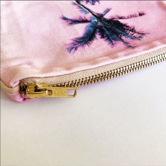 cocobella lifestyle mini pink palm tree pouch bag - Picture 2 of 3